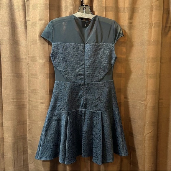 Parker Twisp Combo Dress in Black size Small - Picture 2 of 4